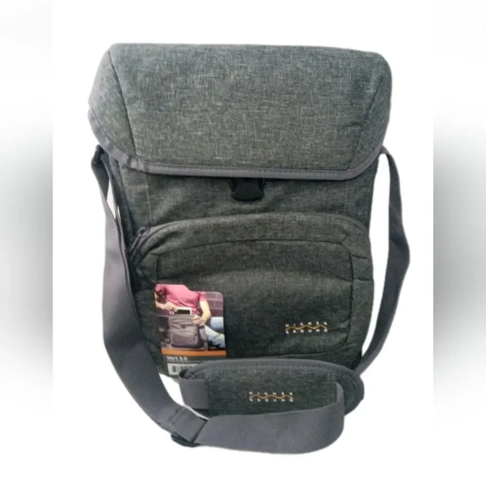 Higher Ground Vert 3.0 Chromebook & Laptop Bag Shoulder Bag Fits 11 Inch